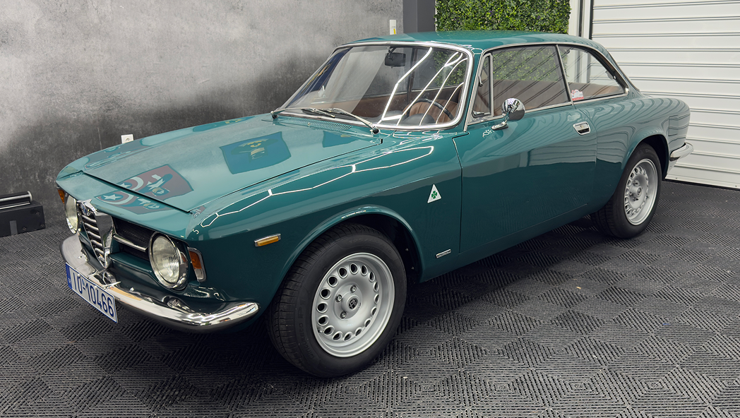 Thanos Designs Alfa Romeo GT junior Side