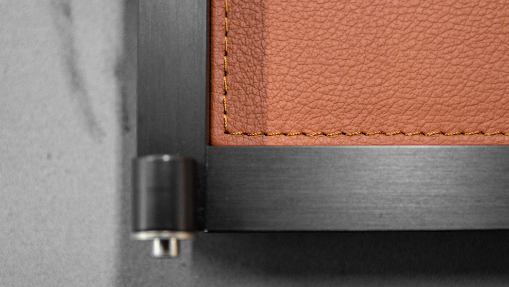 Thanos Designs Desk Detail