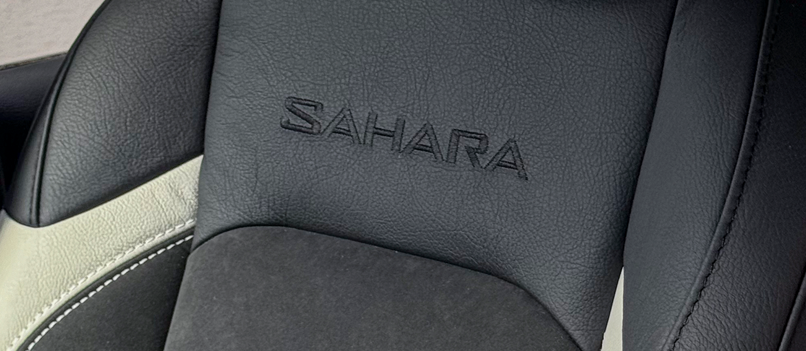 Thanos Designs Jeep Wrangler Sahara Seat Detail