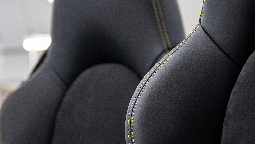 Thanos Designs Porsche Seat Detail