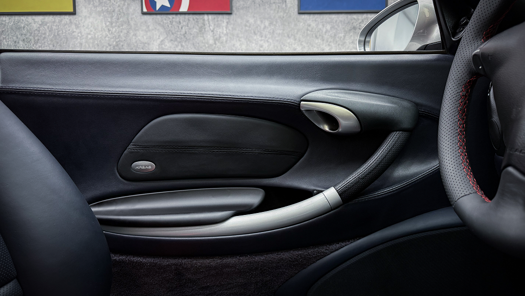 Thanos Designs Porsche Boxter Door Close Up